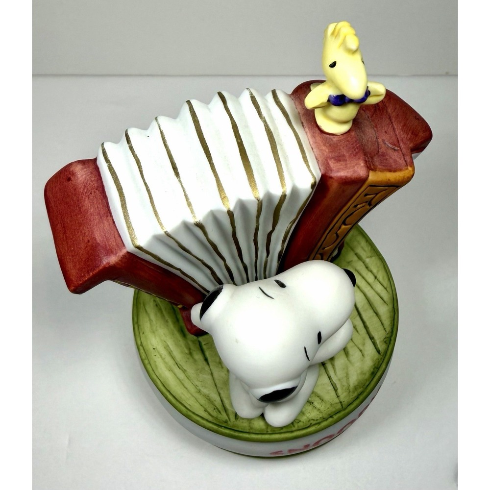 Vintage Sekiguchi PEANUTS Snoopy Japan Music Box Musical Figure Accordion RARE - Picture 14 of 17
